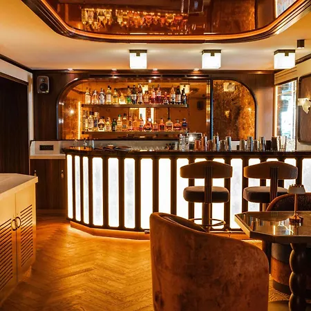La Bourdonnais By Inwood Parigi